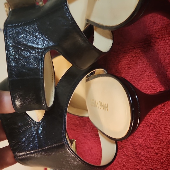 Nine West Black Women's Sandals - Picture 2 of 4